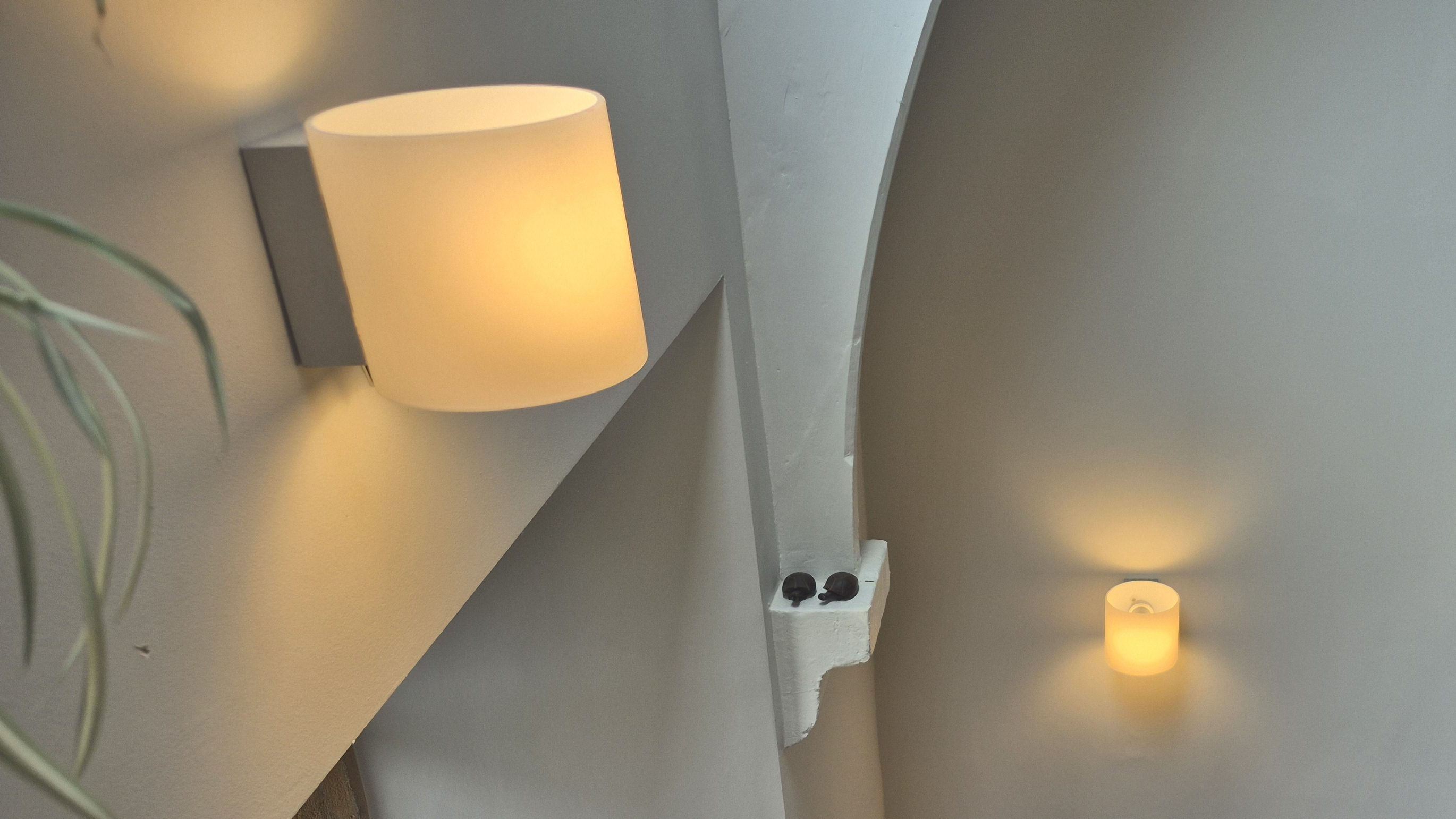 Home lighting working normally despite intermittent electrical fault